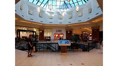 The Shoppes At Mandalay Place