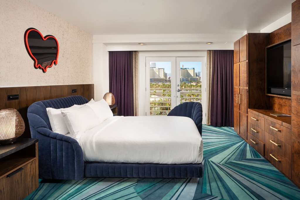 Virgin Hotels Las Vegas, Curio Collection by Hilton