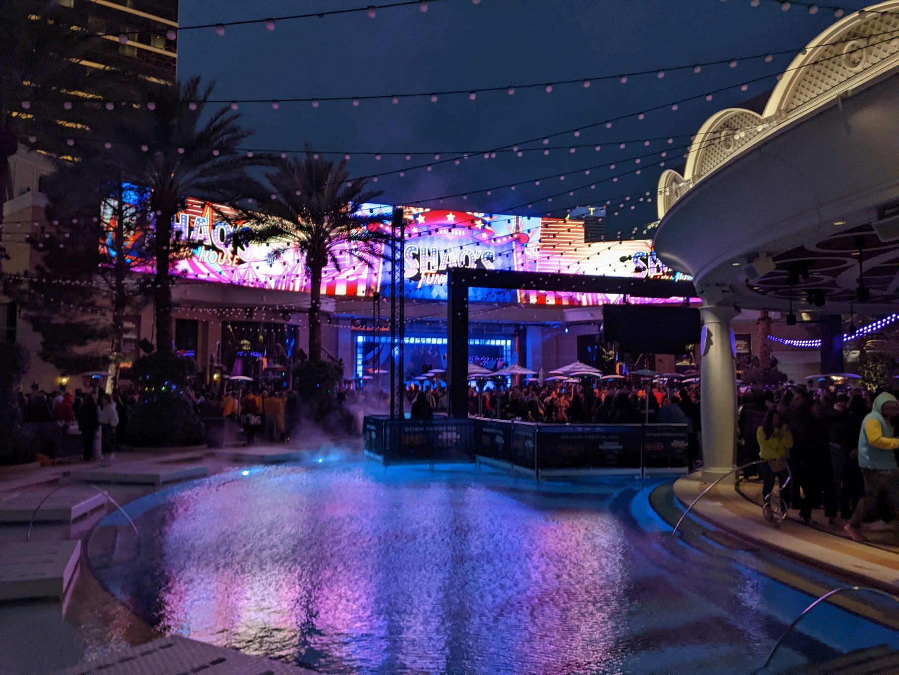 XS Nightclub